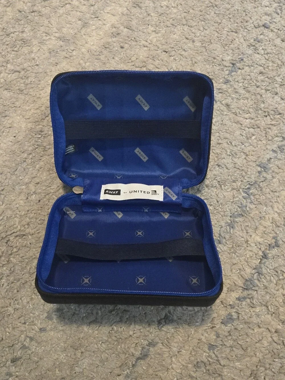 United Airlines X Away Blue Travel/ Toiletry Case